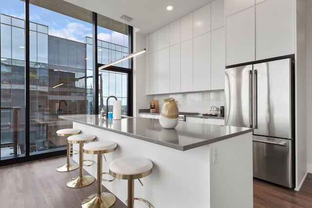 Fulton Market Penthouse 4BR Family Fun Views