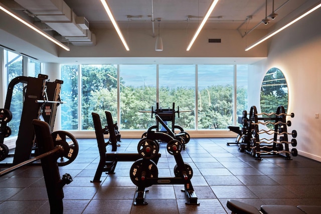 Panoramic Lake Views Premier Amenities for Groups