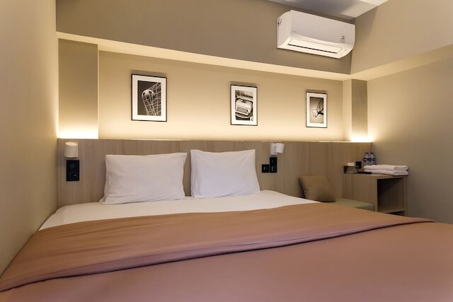 TwoSpaces Living at De Diana's Home