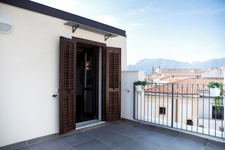 アパートメンツ ポルタ ディ カストロ