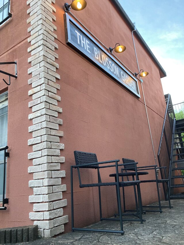 KT2 ブロッサムガーデン103号室Blossom Garden103