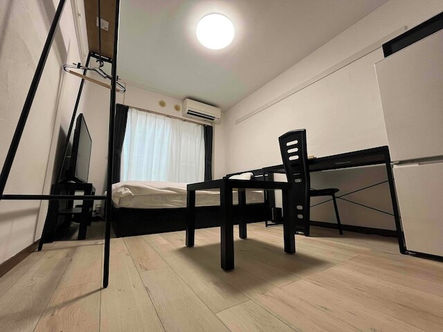 KT2 ブロッサムガーデン103号室Blossom Garden103