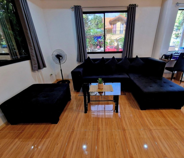 3 Bedrooms 2 Storey House!