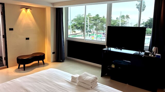 VS Beach Front Pattaya