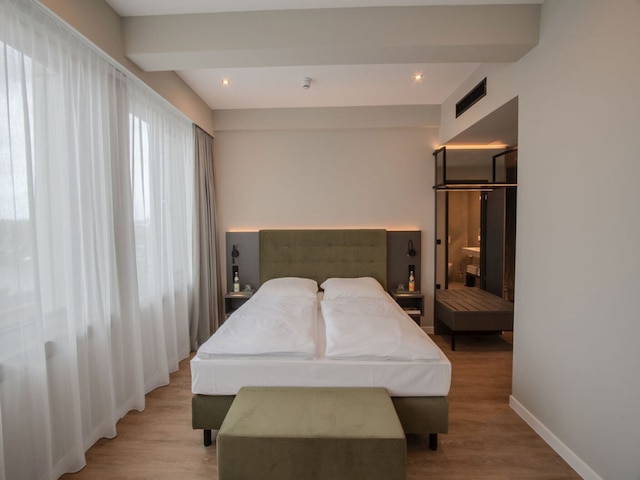 イーストファイブ ホテル