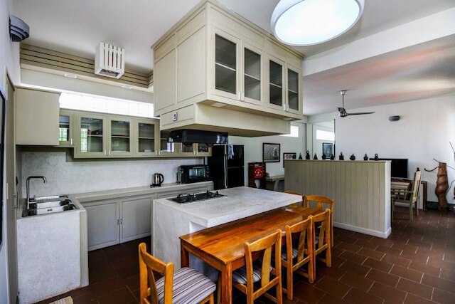 ダウンタイム ホテルズ プノンペン