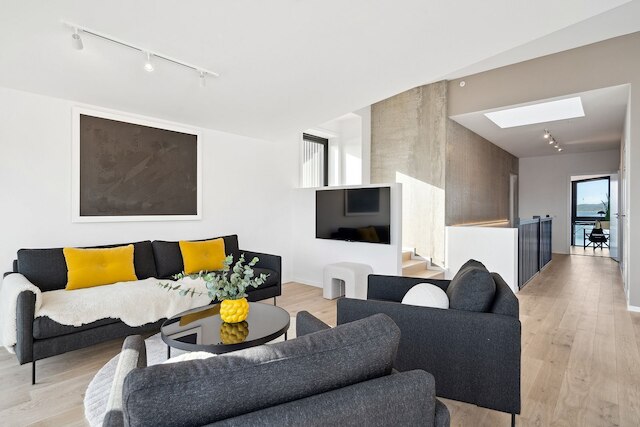 トータルアパートメンツ ノーザン ライツ ペントハウス