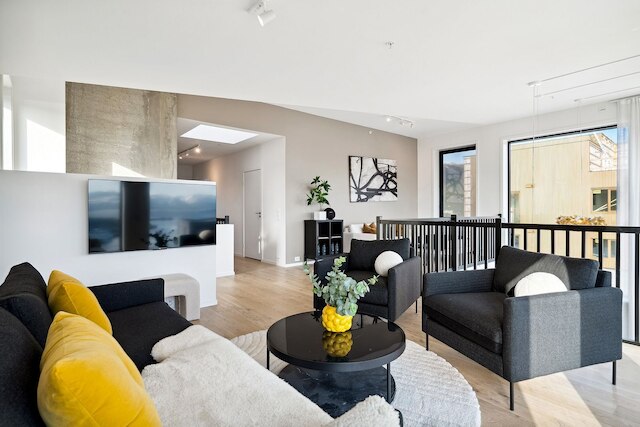 トータルアパートメンツ ノーザン ライツ ペントハウス