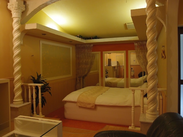 森の中のホテル