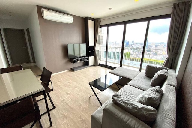 Exclusive Sea View 2 Bed Room High Floor 2 Balcony