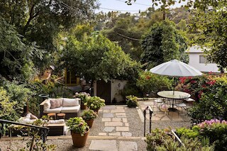 Hollywood Hideaway by Boutique