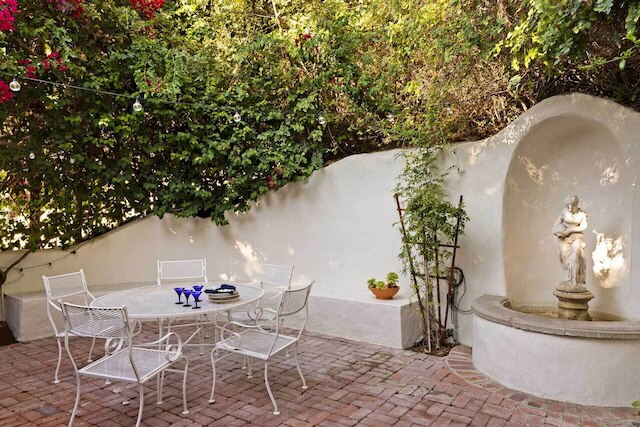 ハリウッド ハイダウェイ バイ ブティック