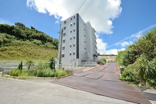 リバーサイド知花