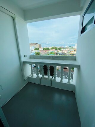 9 Karat Condo by PSR