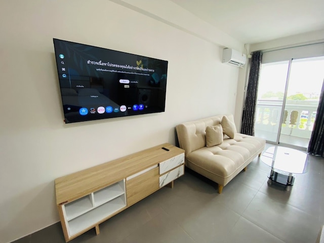 9 Karat Condo by PSR