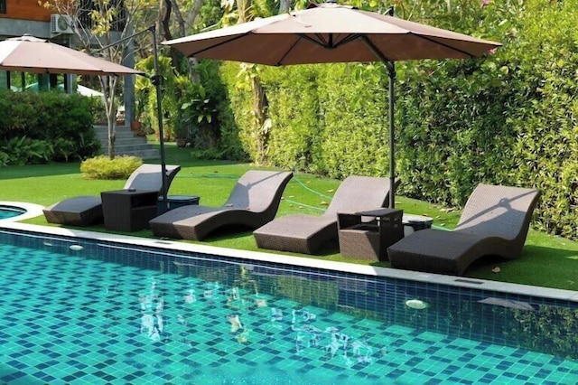 stucco loft residency