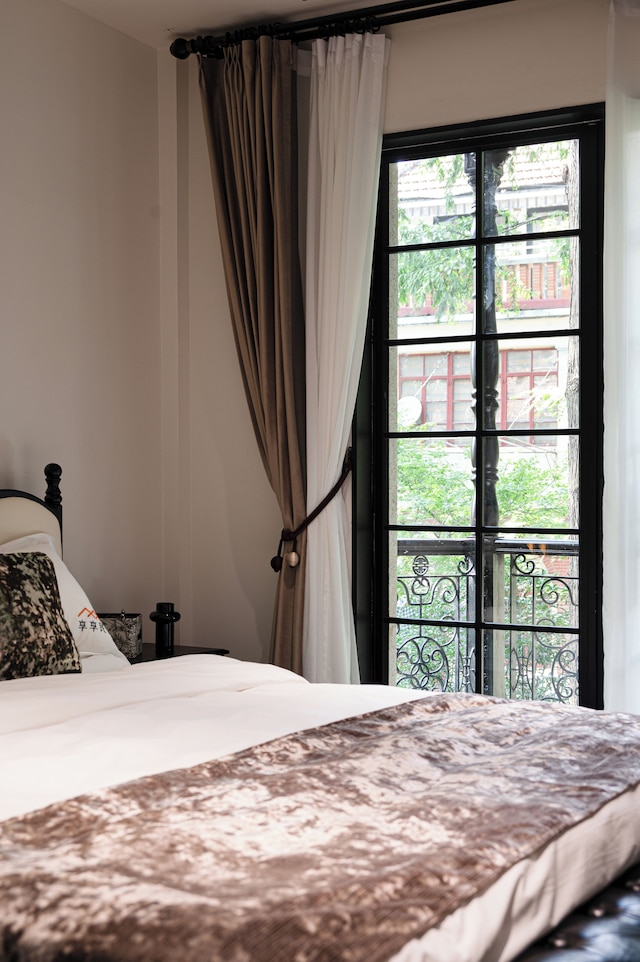 A detached old Shanghai villa