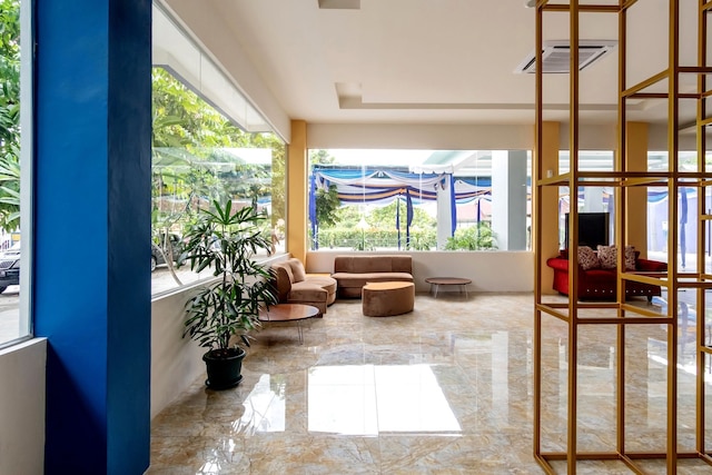 OYO 94746 ラズ レジデンス