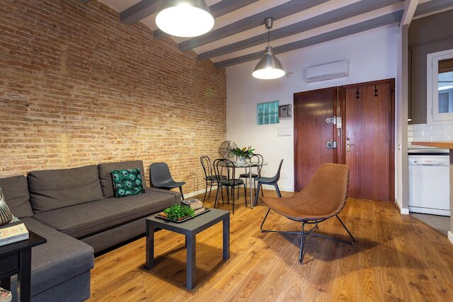 Stay U-nique Apartments Parlament