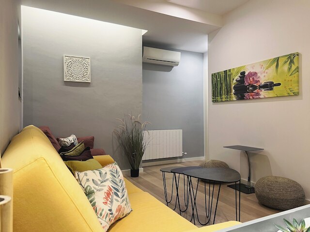 Stay U-nique Apartments Sants