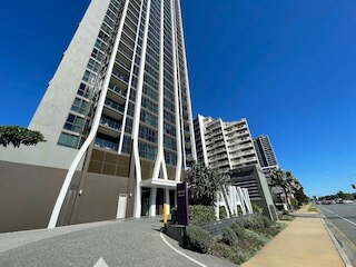 Avani 906 Central Broadbeach
