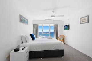 Talisman Beachfront 16th Floor 49