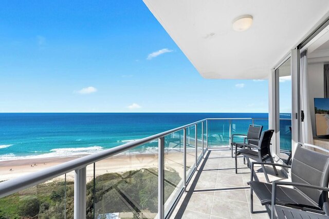 Talisman Beachfront 16th Floor 49