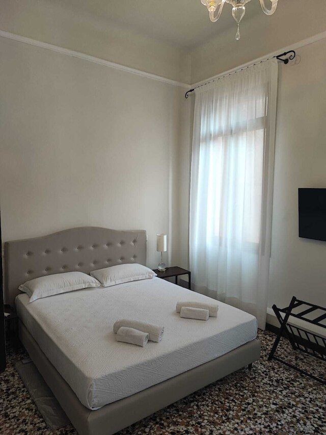 カ デリ ストゥエリ