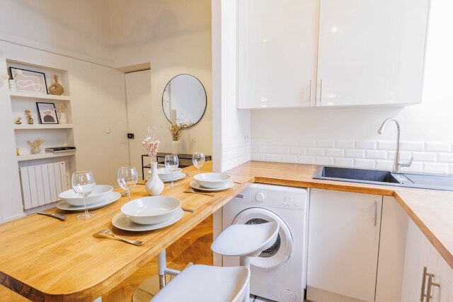 Quiet Apartment 1br/4p - Place des Victoires