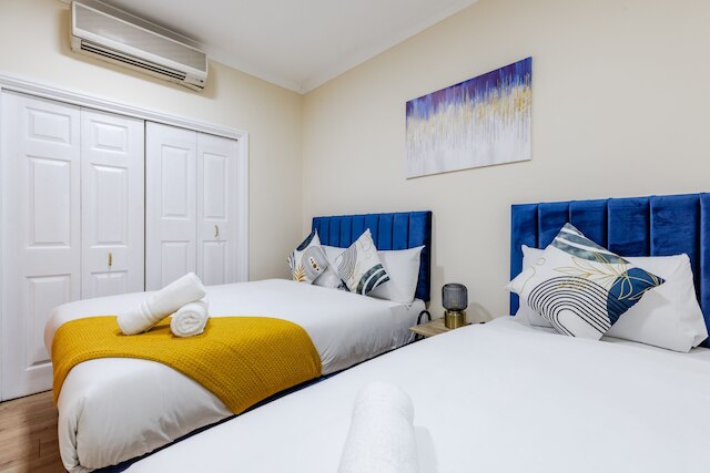 コンフィ アパートメンツ イン クイーンズウェイ