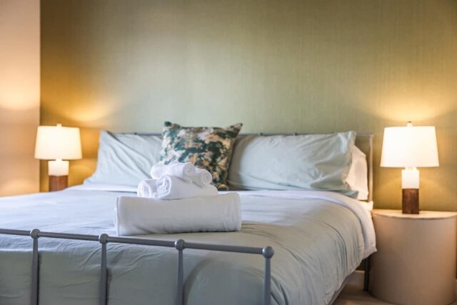 @ Marbella Lane - Vibrant & Chic Designer Home