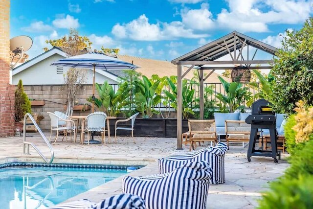 @ Marbella Lane - Vibrant & Chic Designer Home