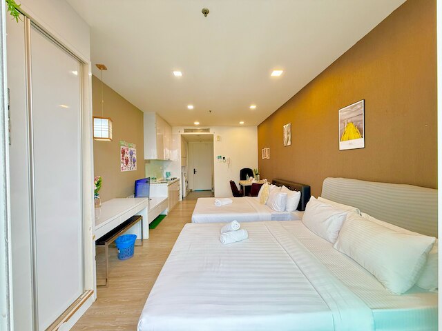 クリスタル スイーツ アット ラマダ ホテル