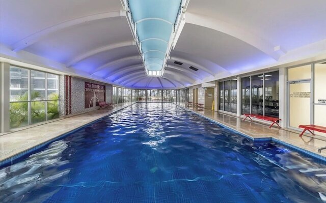 Ocean View Rental Surfers Paradise