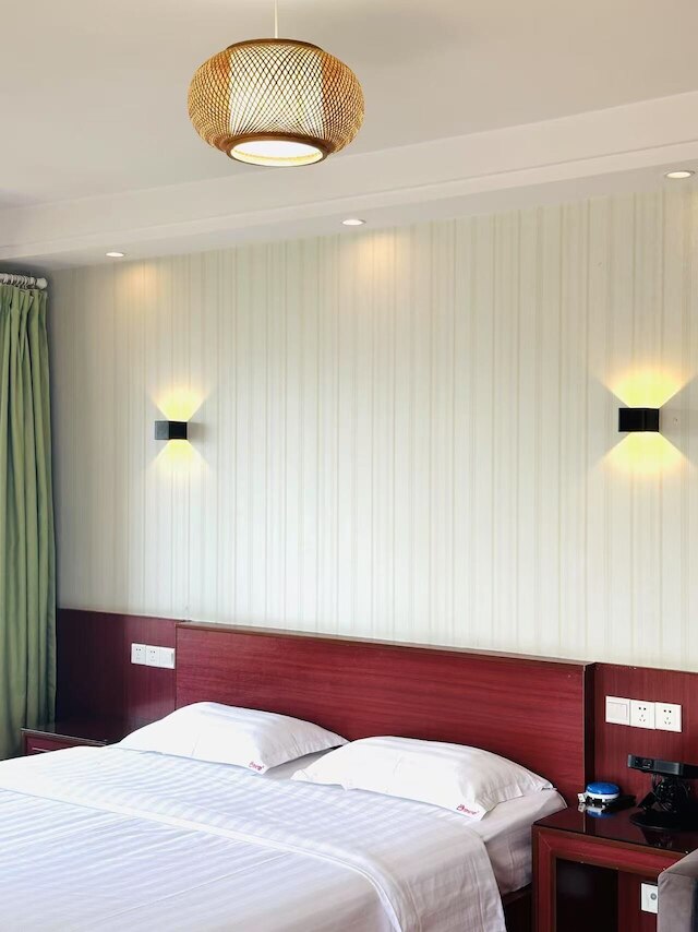 Chongqing Justom Family Apartment Hotel