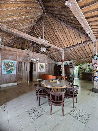 Eyang Residence Limasan Kebon Dalem