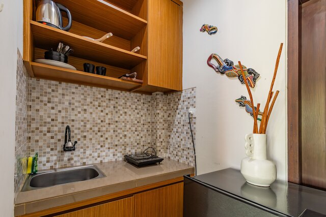 Kubu Deandari Guest House