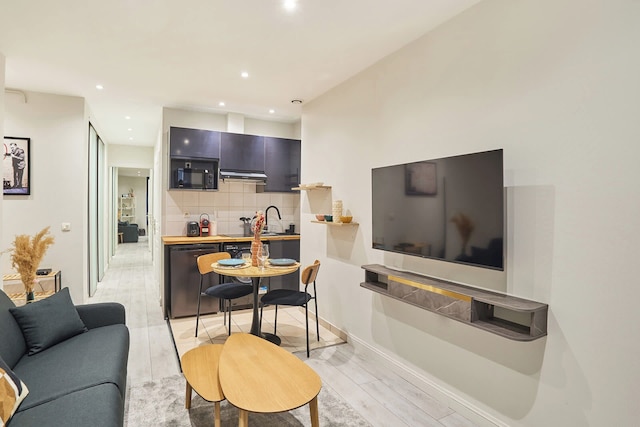 スペーシャス スタジオ サクレクール/モンマルトル