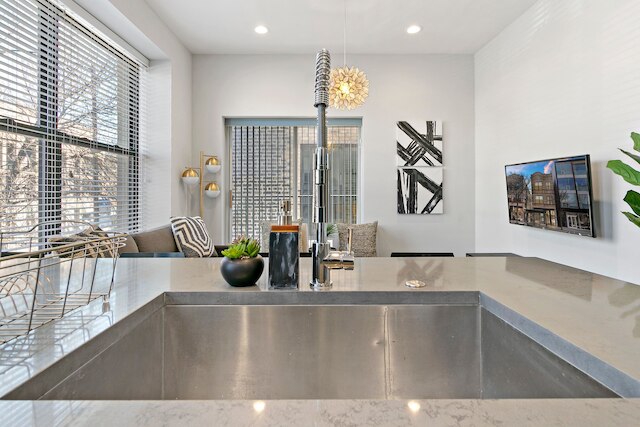 3BR Complete and Spacious - Div 301 rep