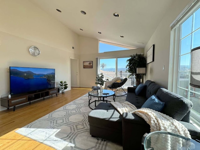 South SF Spacious Entire Unit With 3brs 3bth on 2F