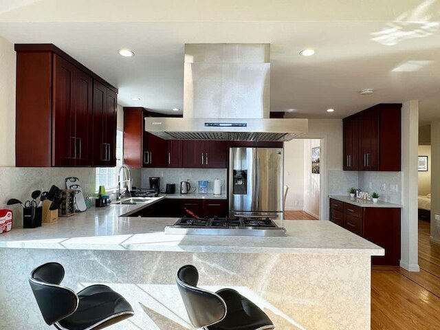 South SF Spacious Entire Unit With 3brs 3bth on 2F