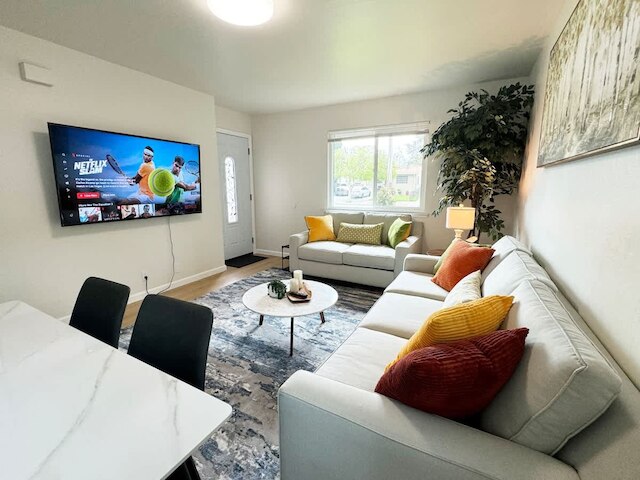 Comfortable 4BR Heart Downtown SJ Central AC Sjsu