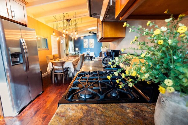 3B Achome Parking Wifi Fully Fenced Yard Jacuzzi