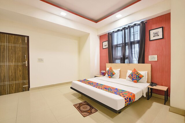 ファブホテル ブルー ストーン