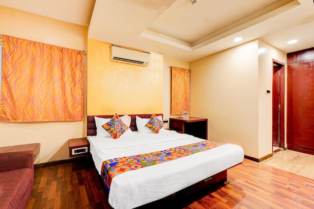 Fabhotel Olive Residency