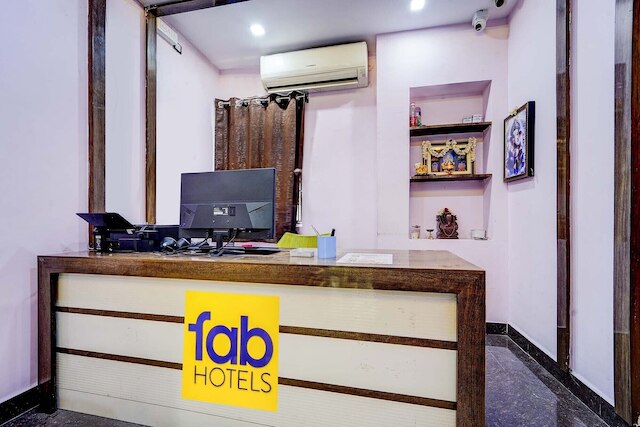Fabhotel Sahana Residency