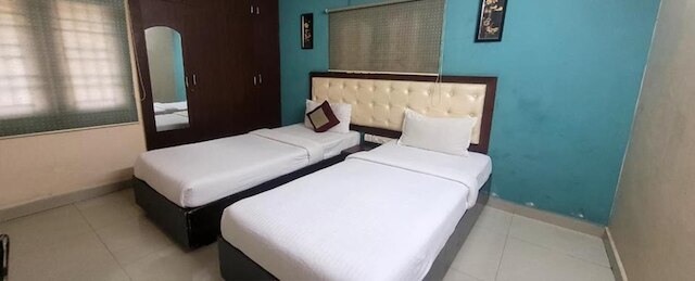 Fabhotel Blue Moon Residency