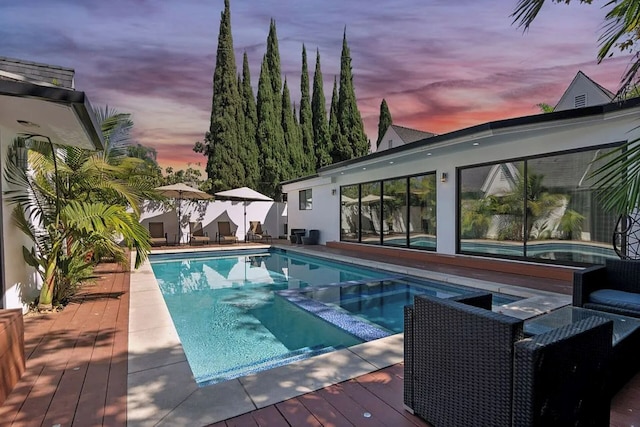 Mansfield Modern - Ultimate Entertainers Oasis With Guest House