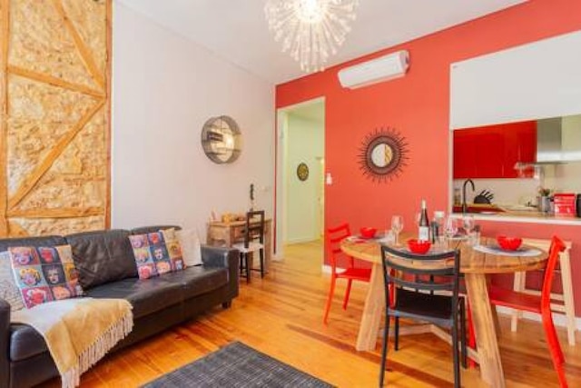 オールドタウン シアード バルコニー エアコン by LD アパートメンツ