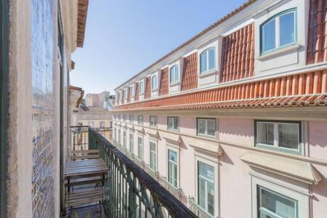 オールドタウン シアード バルコニー エアコン by LD アパートメンツ